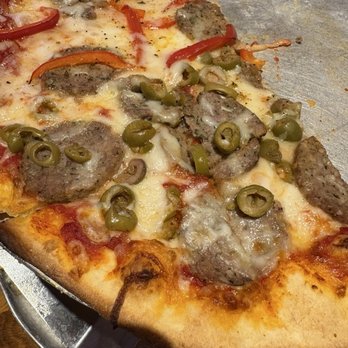 Heritage Pizza and Taproom - His and hers... half meatball/green olive (mine) and half meatball/red bell pepper (his). - Pizza Near Me - The Colony, Texas Heritage Pizza and Taproom - His and hers... half meatball/green olive (mine) and half meatball/red bell pepper (his). - Pizza Near Me - The Colony, Texas