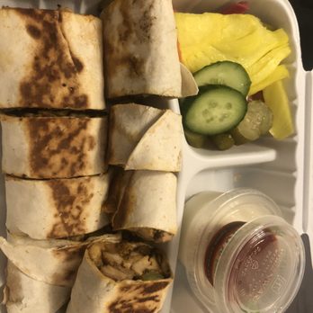 Shawarmaji - Chicken shawarma plate - Middle Eastern Near Me - Oakland, California Shawarmaji - Chicken shawarma plate - Middle Eastern Near Me - Oakland, California