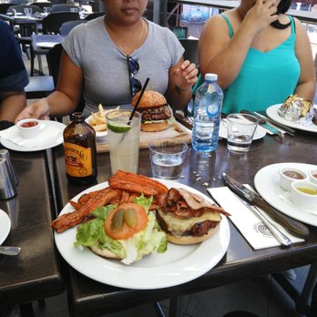Hurricane's Grill & Bar - The Australians are learning the American size servings...made it hard to walk around after... - Steakhouses Near Me - Sydney, NSW Hurricane's Grill & Bar - The Australians are learning the American size servings...made it hard to walk around after... - Steakhouses Near Me - Sydney, NSW