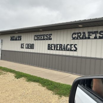 Old Country Cheese - Side of the building facing the road - Cheese Shops Near Me - Cashton, Wisconsin Old Country Cheese - Side of the building facing the road - Cheese Shops Near Me - Cashton, Wisconsin