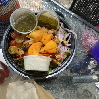 Bountiful Farms Bistro - Farmers Market Near Me - Okahumpka, Florida Bountiful Farms Bistro - Farmers Market Near Me - Okahumpka, Florida