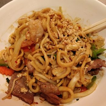 Toss Noodle Bar - Hokkien with malay and thai sauce - Asian Fusion Near Me - Berkeley, California Toss Noodle Bar - Hokkien with malay and thai sauce - Asian Fusion Near Me - Berkeley, California