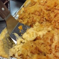 Front Porch Bakery - The Traditional Mac'n Cheese for today's special. They also have bacon or buffalo chicken.