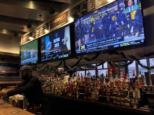 Maggie McFly's | Springfield by null