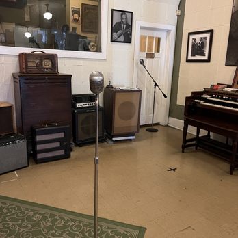 Sun Studio - Museums Near Me - Memphis, Tennessee