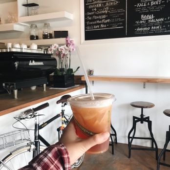 Ali'i Coffee - Honolulu - Organic Lavender Cascara Tea to go - Coffee & Tea Near Me - Honolulu, Hawaii