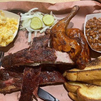 The Smoke Pit - Barbeque Near Me - Concord, North Carolina The Smoke Pit - Barbeque Near Me - Concord, North Carolina
