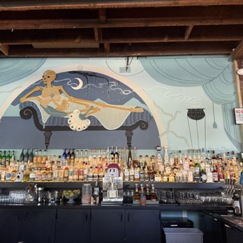 Holy Ghost Bar - Bar area - Cocktail Bars Near Me - Portland, Oregon