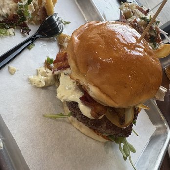 Bunz Handcrafted Burgers - Burgers Near Me - San Antonio, Texas Bunz Handcrafted Burgers - Burgers Near Me - San Antonio, Texas