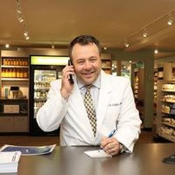 Santé Integrative Pharmacy - Our owner/pharmacist are ready to help!