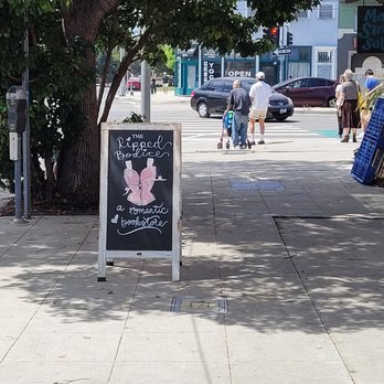 The Ripped Bodice - Sign - Bookstores Near Me - Culver City, California