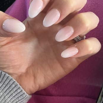 Unique Nails - Elegant wedding nails or for the daily super classy - Nail Salons Near Me - Irvine, California
