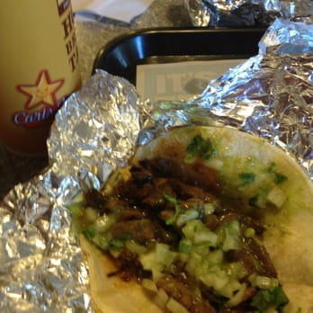 Carl's Jr - Street tacos delicious green sauce - Burgers Near Me - San Ramon, California Carl's Jr - Street tacos delicious green sauce - Burgers Near Me - San Ramon, California