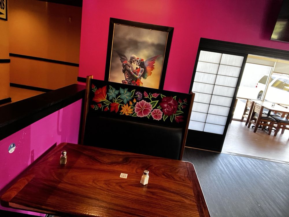 La Patrona Cantina and Grill