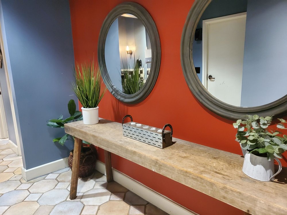 Famous Toastery Of Dilworth