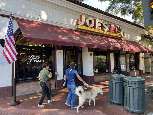 Joe's Cafe by null