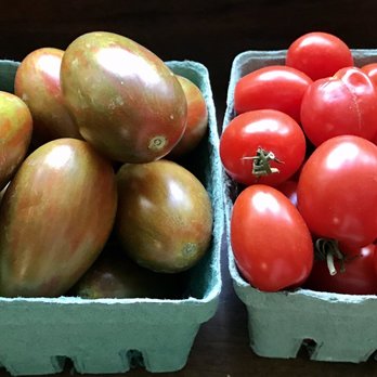 Holiday Farm - Heirloom & red cherry tomatoes - Local Flavor Near Me - Berlin, Massachusetts