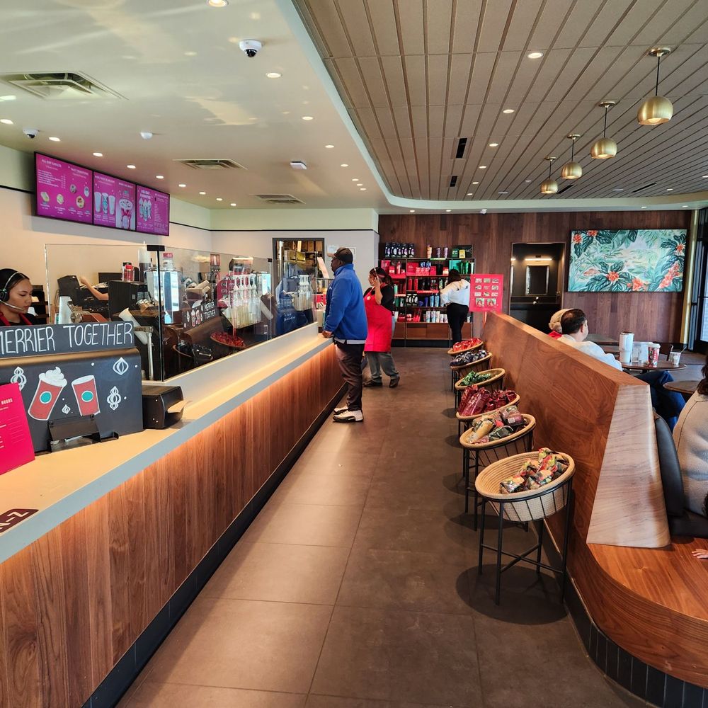 Starbucks - Coffee & Tea Near Me - Fresno, California Starbucks - Coffee & Tea Near Me - Fresno, California