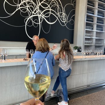 Stratus Vineyards - Wineries Near Me - Niagara-on-the-Lake, Ontario Stratus Vineyards - Wineries Near Me - Niagara-on-the-Lake, Ontario