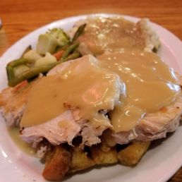 Turkey dinner w/mashed potatoes.