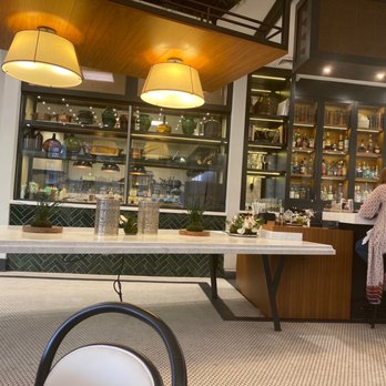 Whitebird - Kitchen and bar - New American Near Me - Chattanooga, Tennessee