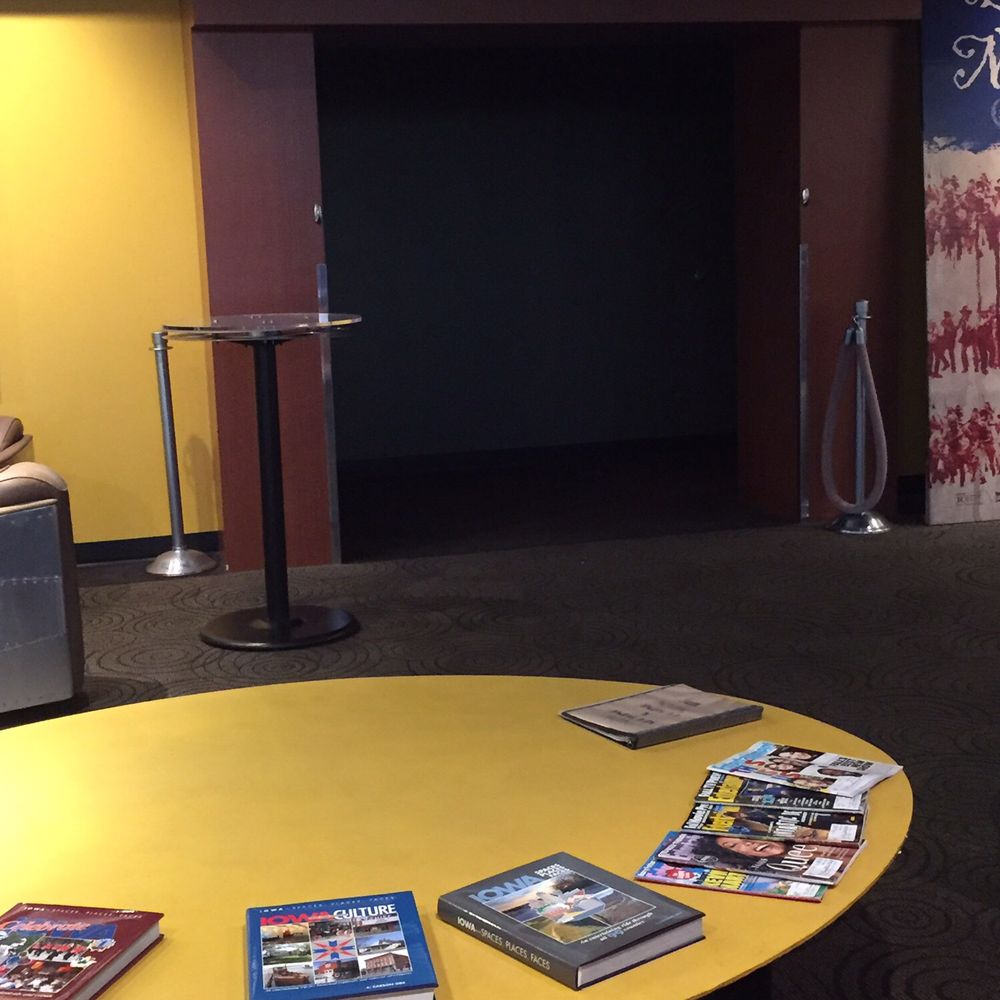Fleur Cinema & Cafe - Cinema Near Me - Des Moines, Iowa
