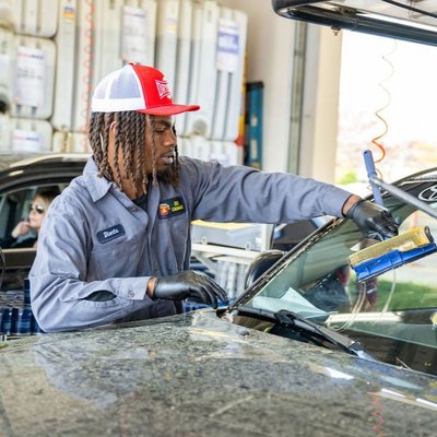 Stay in your car - Take 5 Oil Change is your go-to location for a quick oil change . Our team of technicians is committed to providing you with a fast and efficient oil change service.
In addition to our quick oil change service, we also offer air filter replacements and wiper blade replacements. Plus, to make your experience with us even better, we offer oil change coupons to help you save money.
Why wait? Visit Take 5 Oil Change, for a fast and efficient oil change service. Our team is ready to serve you and provide the best care for your vehicle. Stay in your car - Take 5 Oil Change is your go-to location for a quick oil change . Our team of technicians is committed to providing you with a fast and efficient oil change service.
In addition to our quick oil change service, we also offer air filter replacements and wiper blade replacements. Plus, to make your experience with us even better, we offer oil change coupons to help you save money.
Why wait? Visit Take 5 Oil Change, for a fast and efficient oil change service. Our team is ready to serve you and provide the best care for your vehicle.