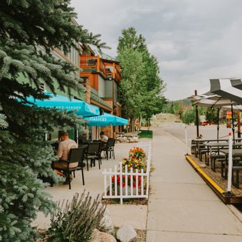 Vine Street Social - Wine Bars Near Me - Frisco, Colorado Vine Street Social - Wine Bars Near Me - Frisco, Colorado