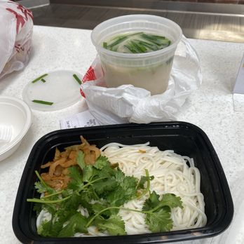 Home Eat - 74 Yunnan Rice Noodle Soup w/ Seafood - Chinese Near Me - Milpitas, California