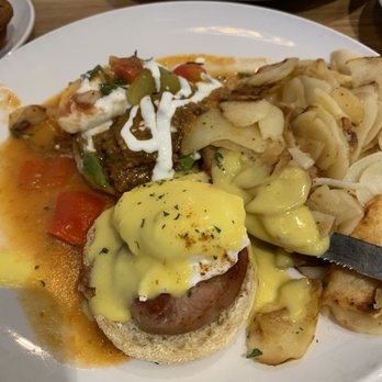Broken Yolk Cafe - Half Classic Eggs Benedict and half Sope Benedict - American Near Me - Glendora, California