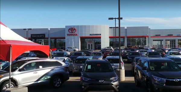 ALEXANDER TOYOTA - Updated August 2025 - 33 Photos & 72 Reviews - 889 E ...