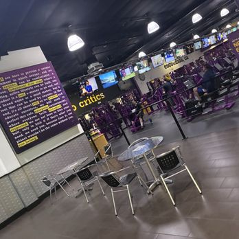 Planet Fitness - Somewhere to sit down - Gyms Near Me - Escondido, California Planet Fitness - Somewhere to sit down - Gyms Near Me - Escondido, California