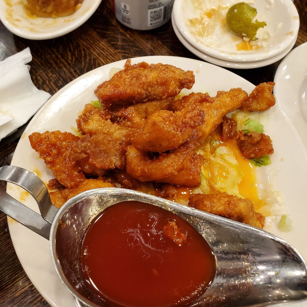 Essen NY Deli - Spicy chicken poppers - Delis Near Me - Brooklyn, New York
