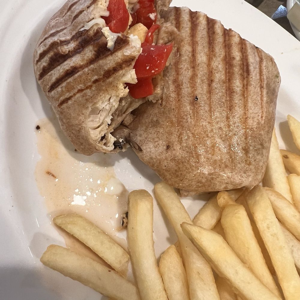 Metuchen Diner - 11. Chicken Portobello Wrap - Diners Near Me - Metuchen, New Jersey Metuchen Diner - 11. Chicken Portobello Wrap - Diners Near Me - Metuchen, New Jersey