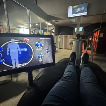 Ufc Gym Murrieta - Water massage chair in recovery room. - Martial Arts Near Me - Murrieta, California Ufc Gym Murrieta - Water massage chair in recovery room. - Martial Arts Near Me - Murrieta, California