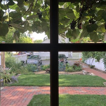 Heslet House - Bed & Breakfast Near Me - Ambridge, Pennsylvania