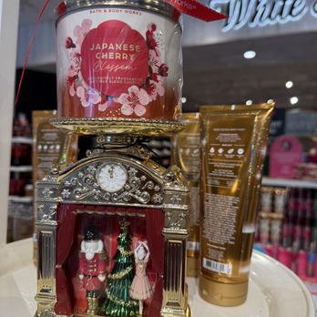 BATH & BODY WORKS - Updated December 2025 - 15 Reviews - 6034 Azle