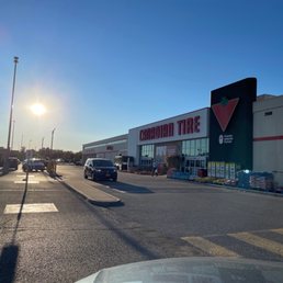 Exterior photo of Canadian Tire - Markham, Ontario Exterior photo of Canadian Tire - Markham, Ontario