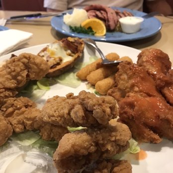 The Jersey Diner - appetizer sampler, bratwurst dinner - Diners Near Me - Tequesta, Florida The Jersey Diner - appetizer sampler, bratwurst dinner - Diners Near Me - Tequesta, Florida