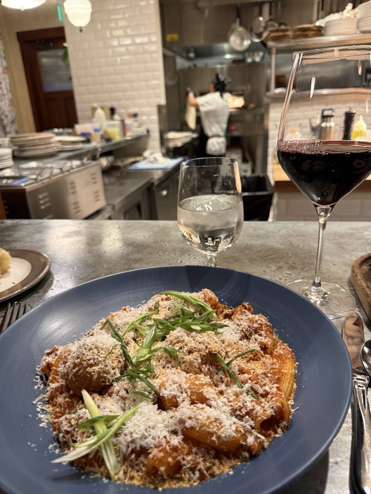 Social spots from Renard's