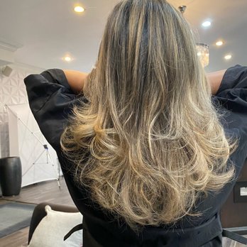 De Cielo Salon & Spa - Blonde balayage by Annie - Hair Extensions Near Me - Burbank, California De Cielo Salon & Spa - Blonde balayage by Annie - Hair Extensions Near Me - Burbank, California