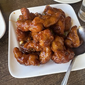 Green Apple China Bistro - Orange chicken here is really yummy - Chinese Near Me - Studio City, California