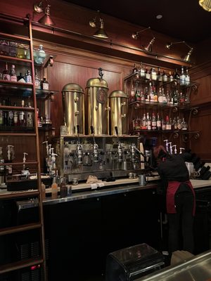 Café Intermezzo - Avalon by null