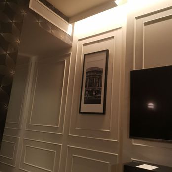 Le Capitole Hôtel - Spending a night here with the wife! - Hotels Near Me - Quebec City, Quebec Le Capitole Hôtel - Spending a night here with the wife! - Hotels Near Me - Quebec City, Quebec