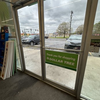Dollar Tree - Door - Discount Store Near Me - Muskogee, Oklahoma