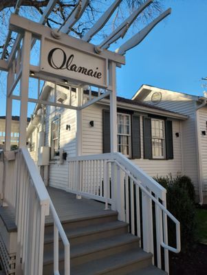 Olamaie by null