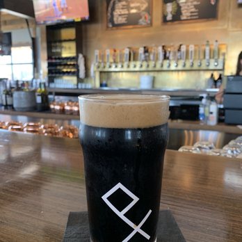 Diamond X Beer - Porter at the bar - Pizza Near Me - Billings, Montana Diamond X Beer - Porter at the bar - Pizza Near Me - Billings, Montana