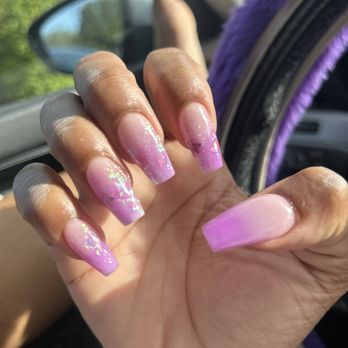 MK Nail & Spa - Didn't do the thumbs - Nail Salons Near Me - Kansas City, Missouri MK Nail & Spa - Didn't do the thumbs - Nail Salons Near Me - Kansas City, Missouri