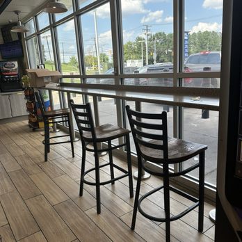 Royal Farms - Sitting area in store - Gas Stations Near Me - Baltimore, Maryland Royal Farms - Sitting area in store - Gas Stations Near Me - Baltimore, Maryland