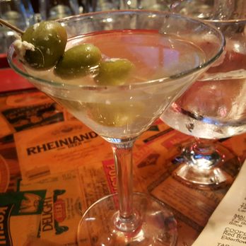 Highland Tap - Best martinis in town come with a cute sidecar (aka TWO martinis in one!). Optional blue cheese stuffed olives. - Steakhouses Near Me - Atlanta, Georgia Highland Tap - Best martinis in town come with a cute sidecar (aka TWO martinis in one!). Optional blue cheese stuffed olives. - Steakhouses Near Me - Atlanta, Georgia